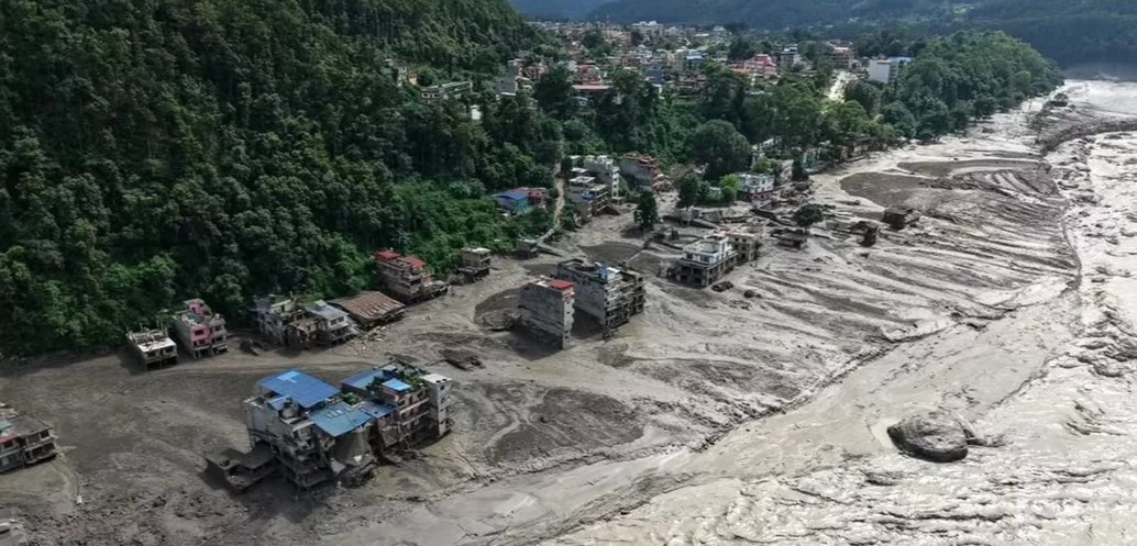 बाढीले अस्तव्यस्त स्वास्थ्य र शिक्षा क्षेत्र, के–के पर्‍यो प्रभाव ?